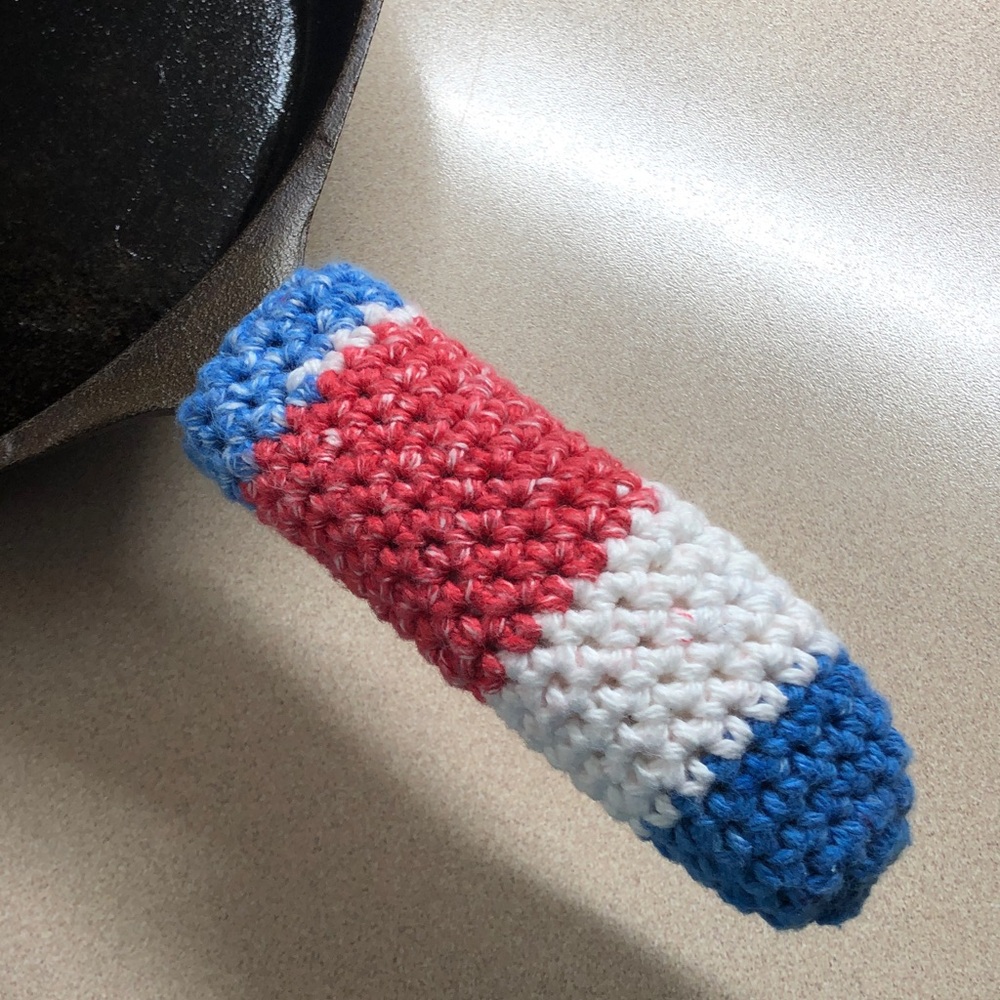 Crochet Pan Handle holder in Red, White, and Blue patriotic 100% Cotton